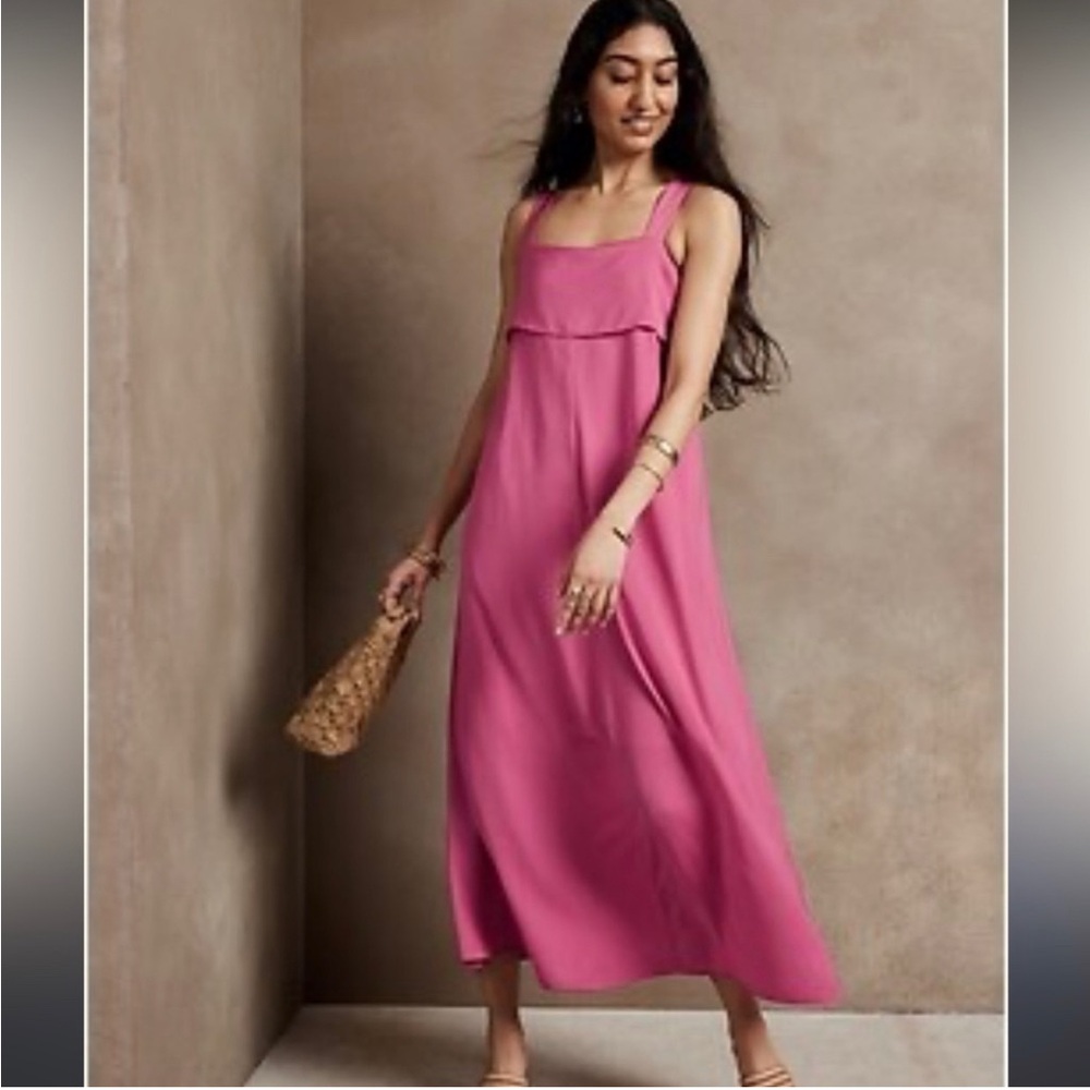 Banana Republic Silky Bubbly Pink Midi Dress